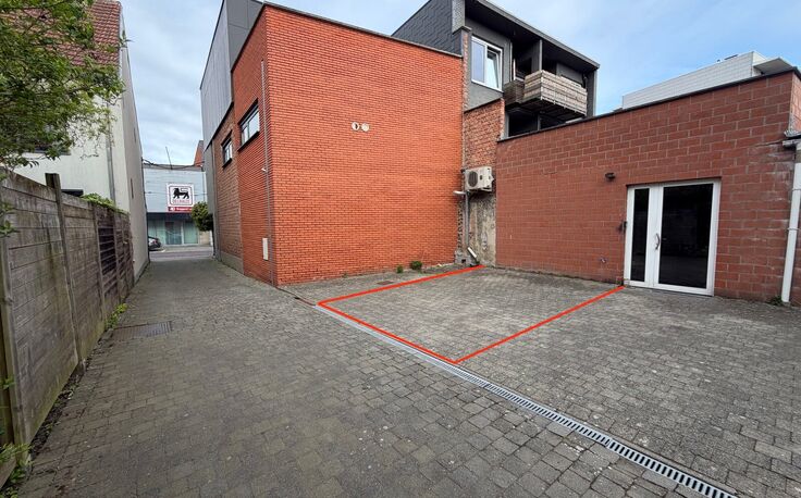 Buitenstaanplaats te huur in Buggenhout