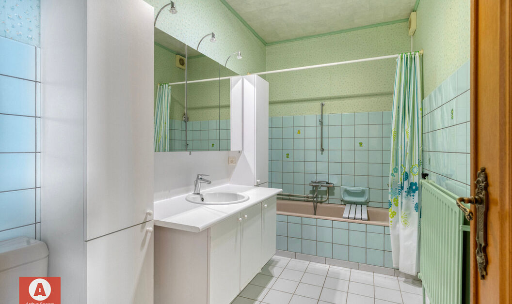 Bel-etage te koop in Buggenhout