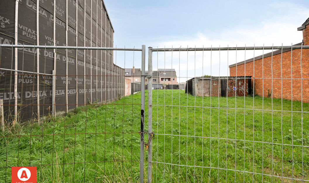 Bouwgrond te koop in Buggenhout