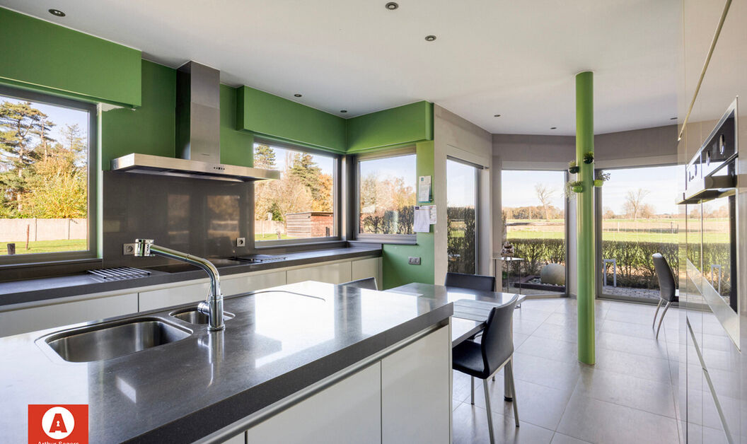 Buitengewoon huis te koop in Buggenhout