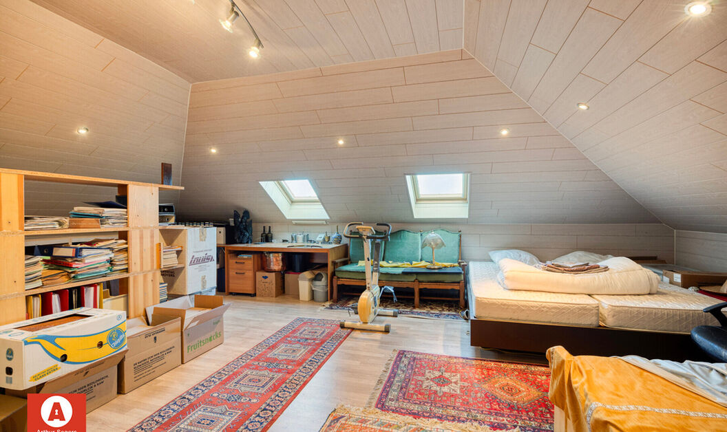 Buitengewoon huis te koop in Buggenhout