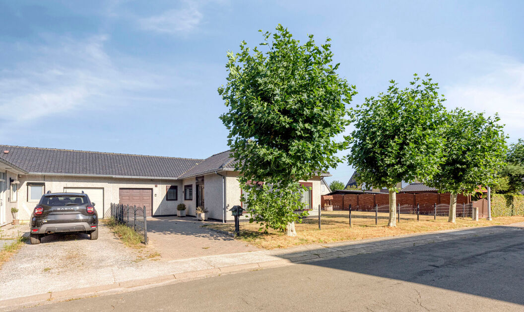 Bungalow te koop in Buggenhout