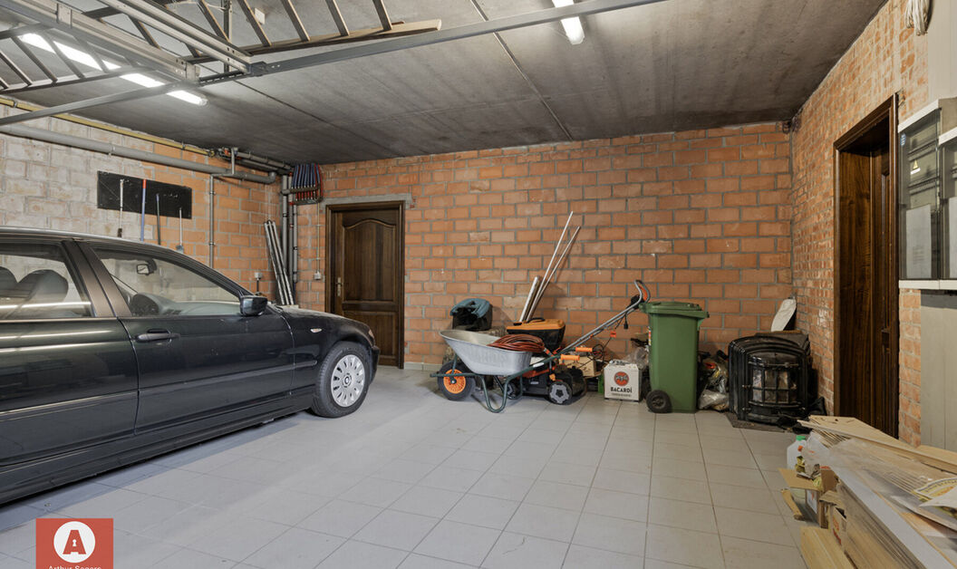 Gebouw voor gemengd gebruik te koop in Buggenhout
