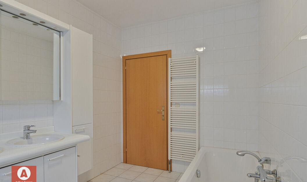 Gebouw voor gemengd gebruik te koop in Buggenhout
