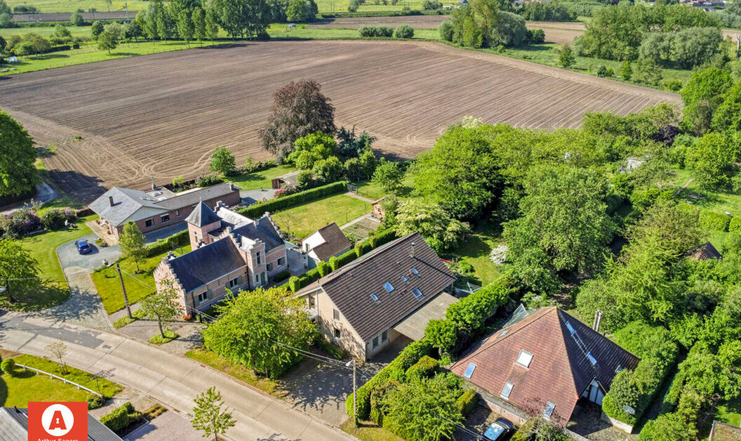Gebouw voor gemengd gebruik te koop in Buggenhout