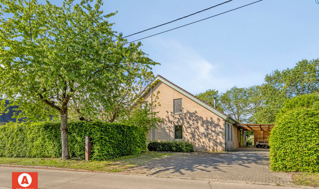 Gebouw voor gemengd gebruik te koop in Buggenhout