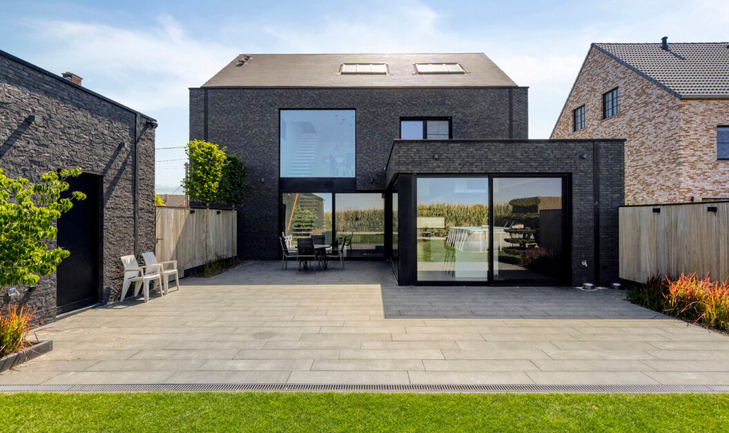 Gebouw voor gemengd gebruik te koop in Buggenhout