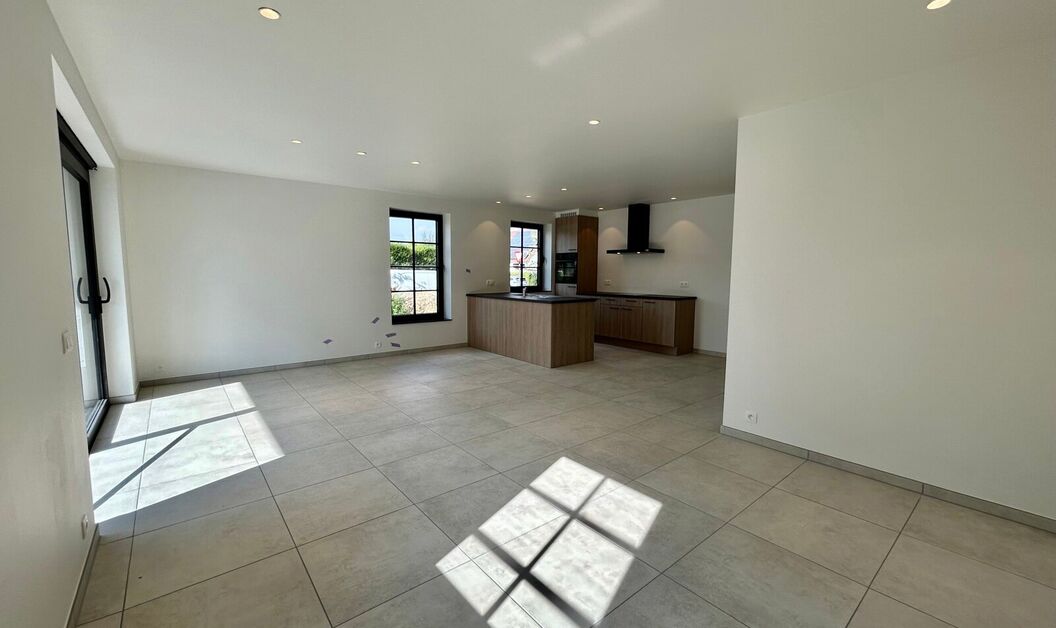 Gelijkvloerse verdieping te huur in Buggenhout