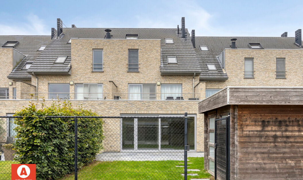 Gelijkvloerse verdieping te koop in Buggenhout