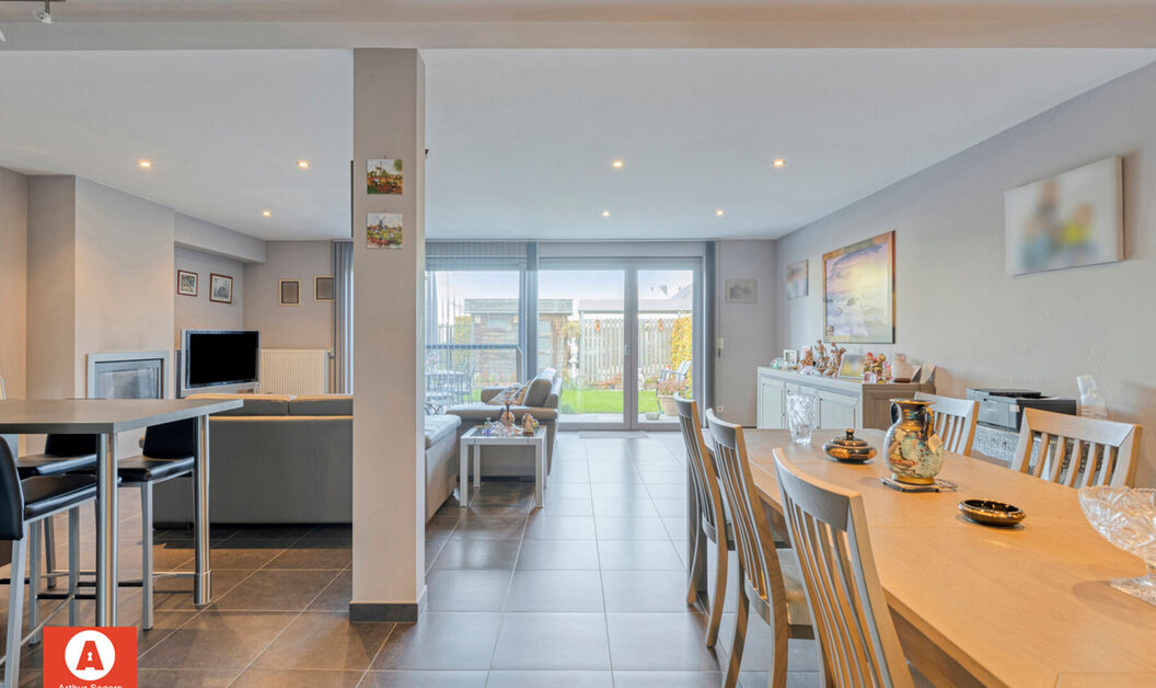 Gelijkvloerse verdieping te koop in Buggenhout