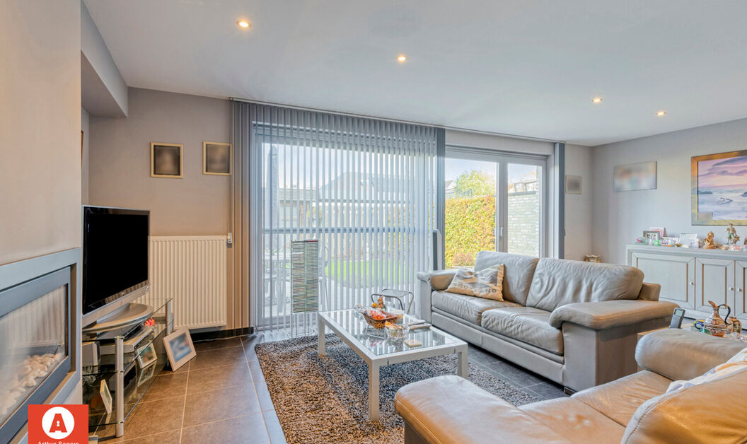 Gelijkvloerse verdieping te koop in Buggenhout