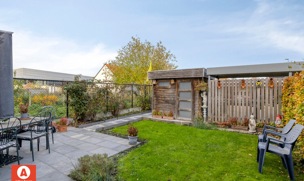 Gelijkvloerse verdieping te koop in Buggenhout