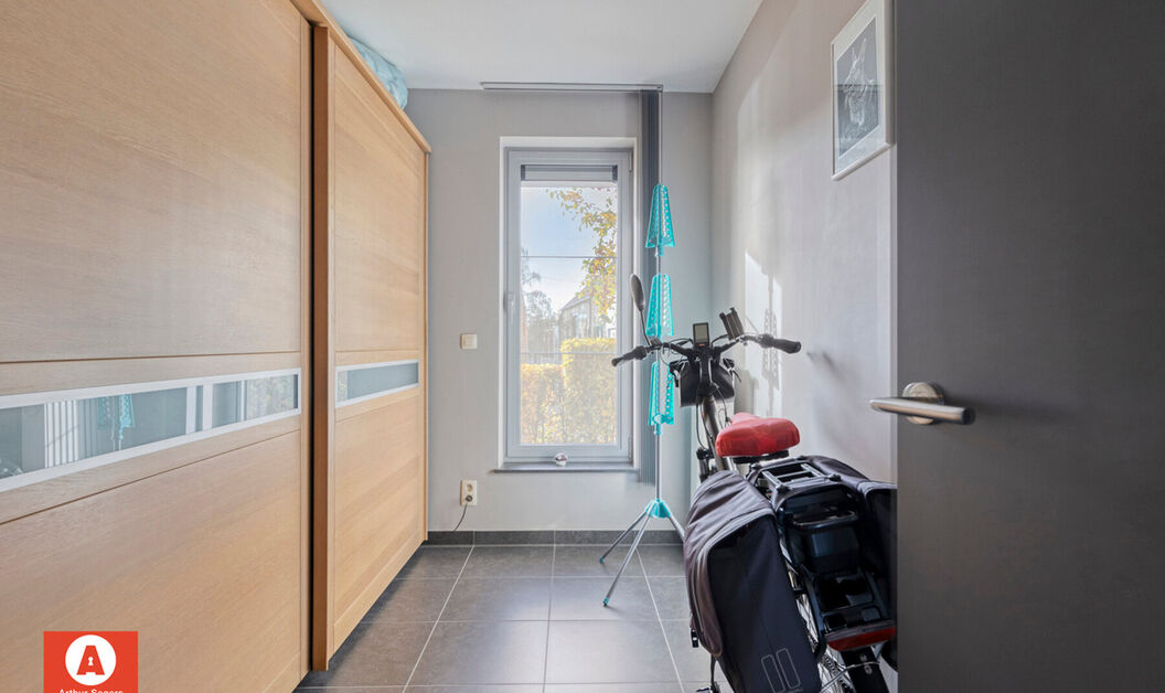 Gelijkvloerse verdieping te koop in Buggenhout