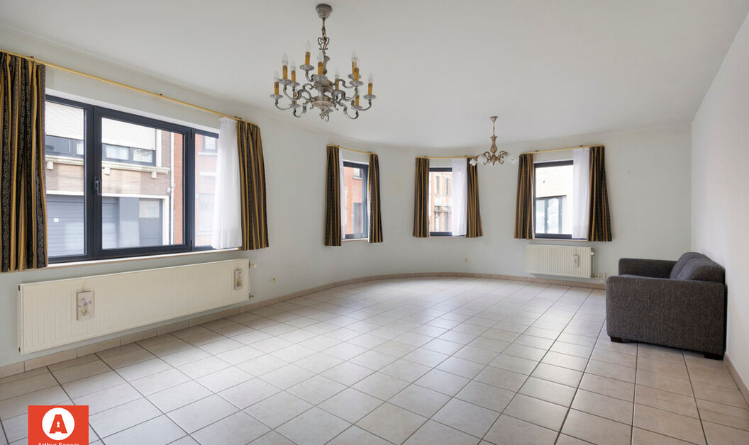 Gelijkvloerse verdieping te koop in Buggenhout