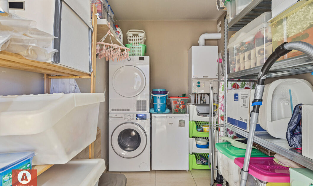 Gelijkvloerse verdieping te koop in Dendermonde