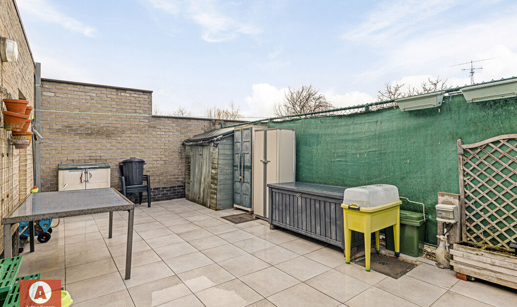 Gelijkvloerse verdieping te koop in Dendermonde