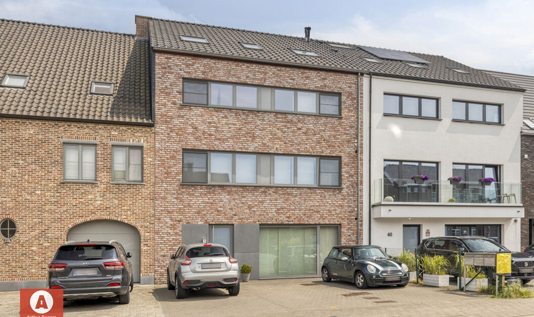 Gelijkvloerse verdieping te koop in Merchtem