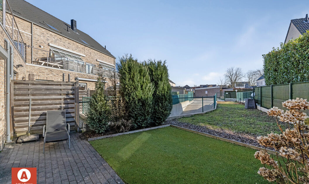 Gelijkvloerse verdieping te koop in Opwijk