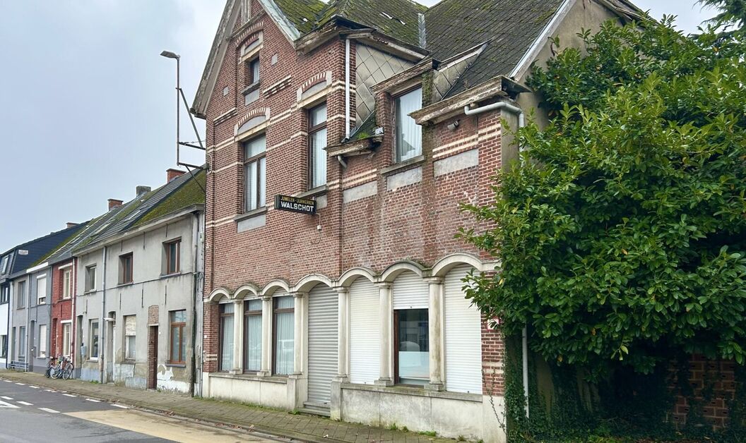 Herenhuis te koop in Buggenhout