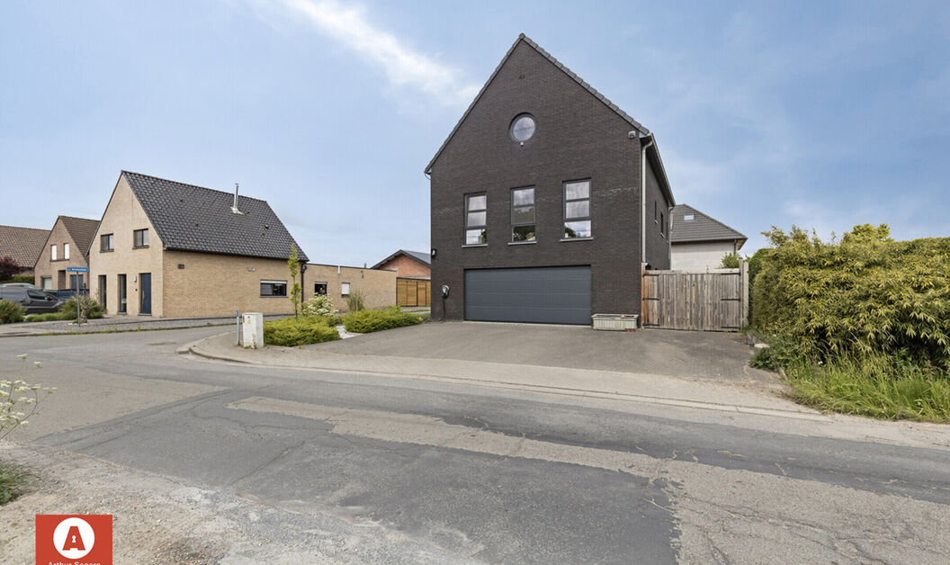 Villa te koop in Lebbeke