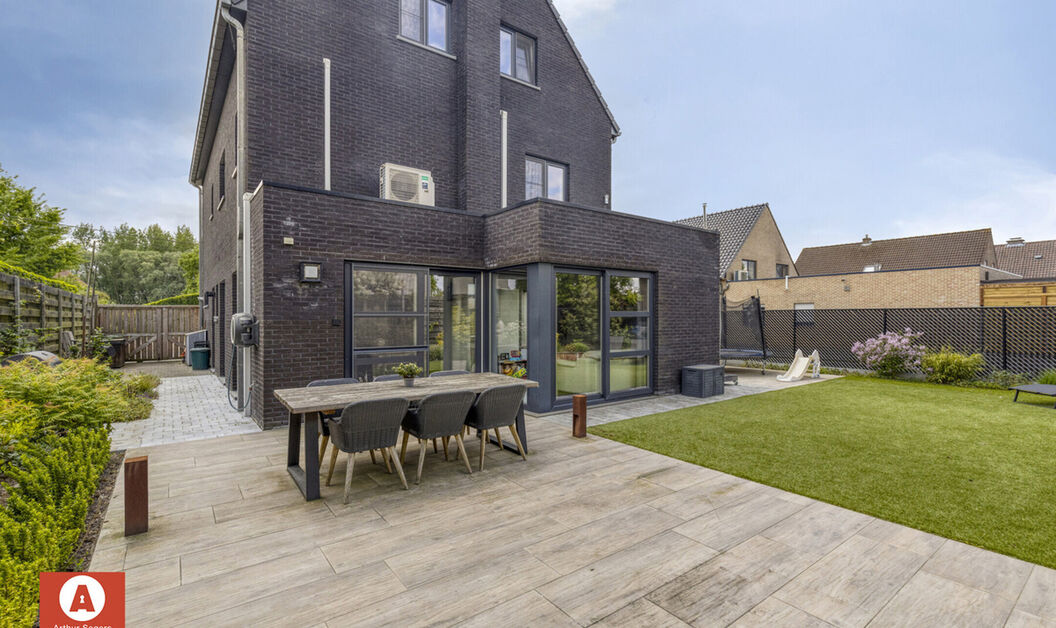 Villa te koop in Lebbeke
